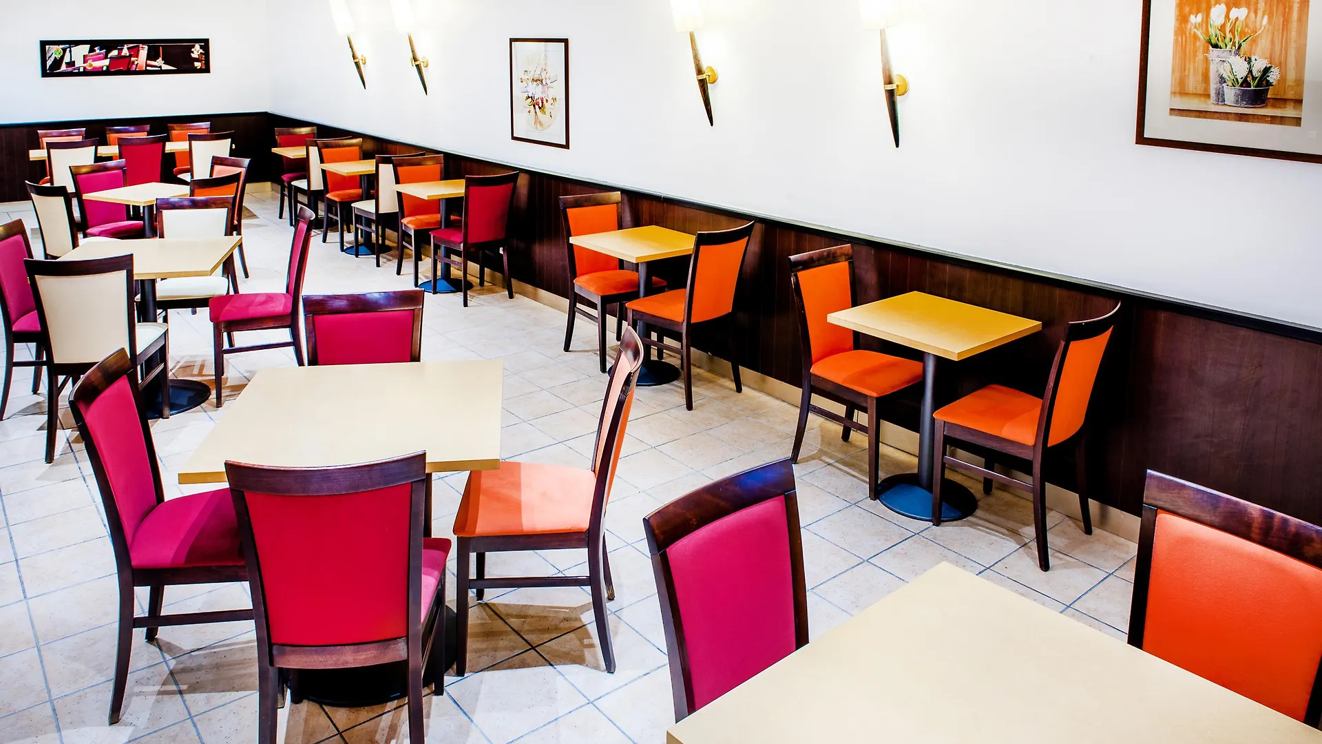 Appart'Hotel Saint Jean Lourdes 2*,