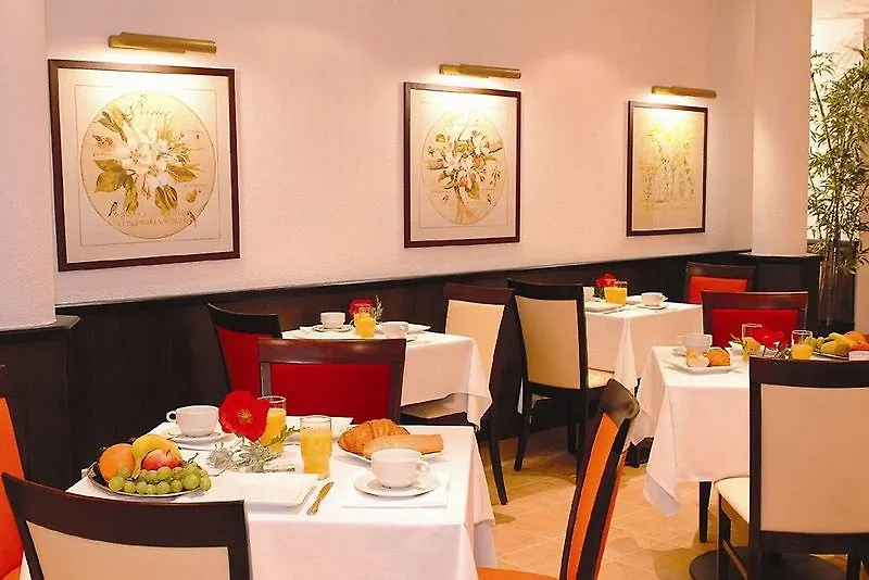 Appart'Hotel Saint Jean Lourdes 2*,