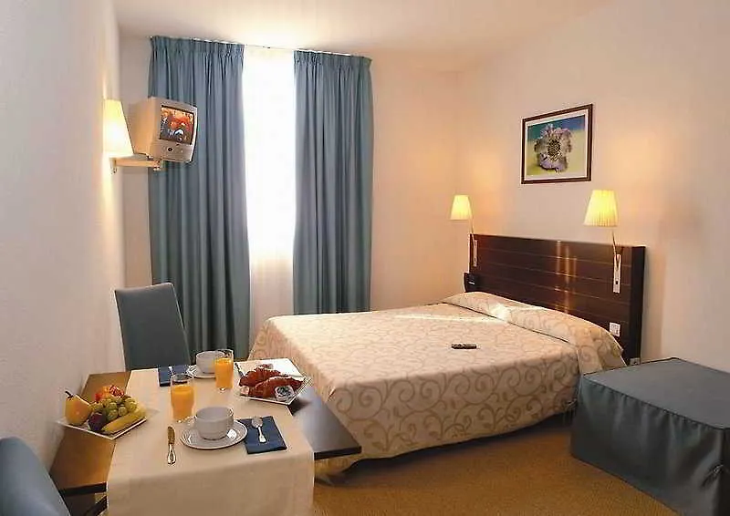 Appart'Hotel Saint Jean Lourdes Apartahotel